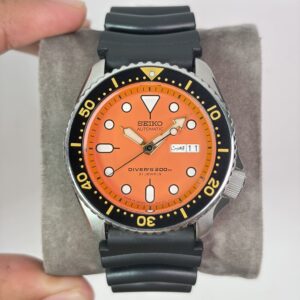 Seiko Divers SKX011J1 Paprika Arabic Day (JDM) Ref. 7S26-0020